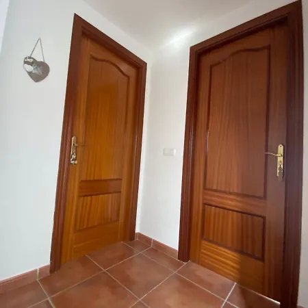 Appartement Charming 1 Bedroom With Shared Kitchen Next To Puerto Banus