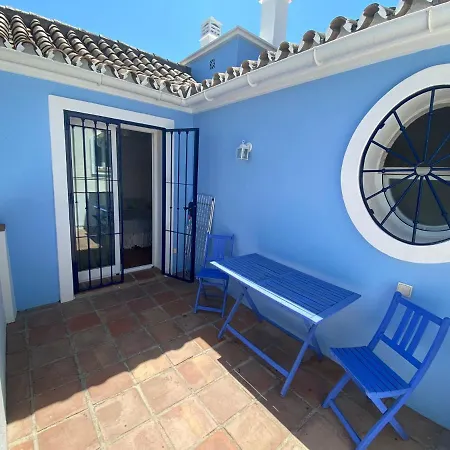 Charming 1 Bedroom With Shared Kitchen Next To Puerto Banus Appartement Marbella